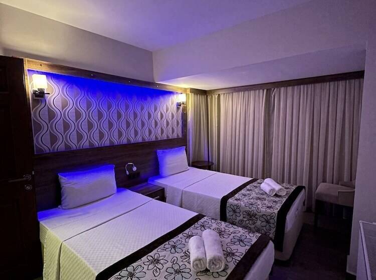 فندق Dolphin Apart &