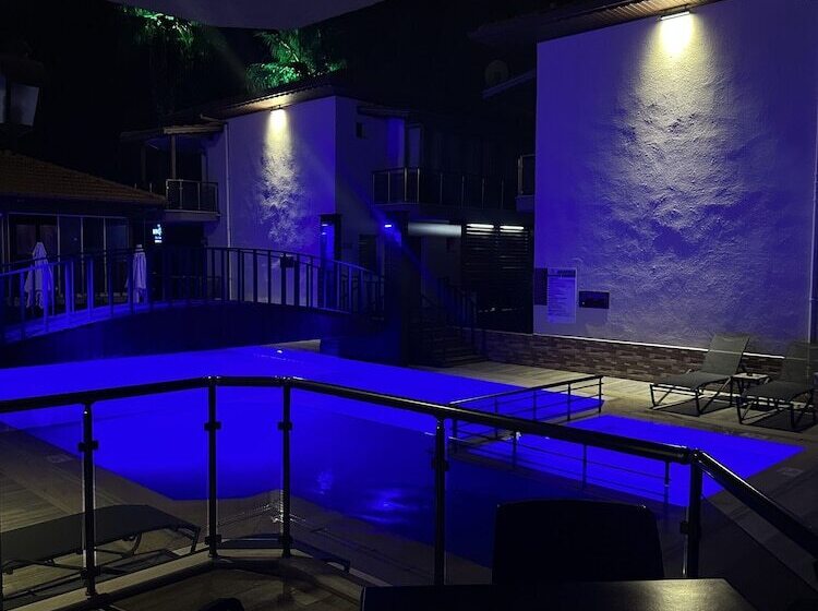 فندق Dolphin Apart &