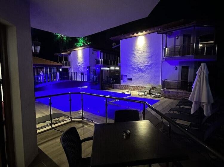 فندق Dolphin Apart &