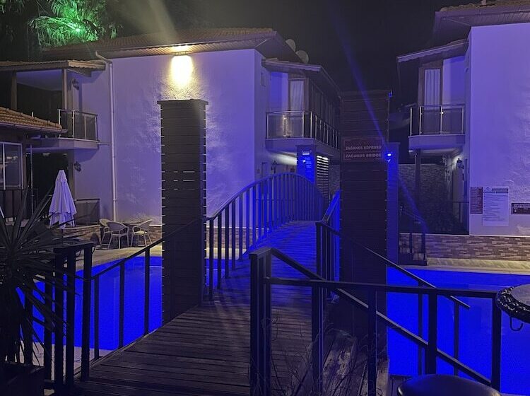 فندق Dolphin Apart &