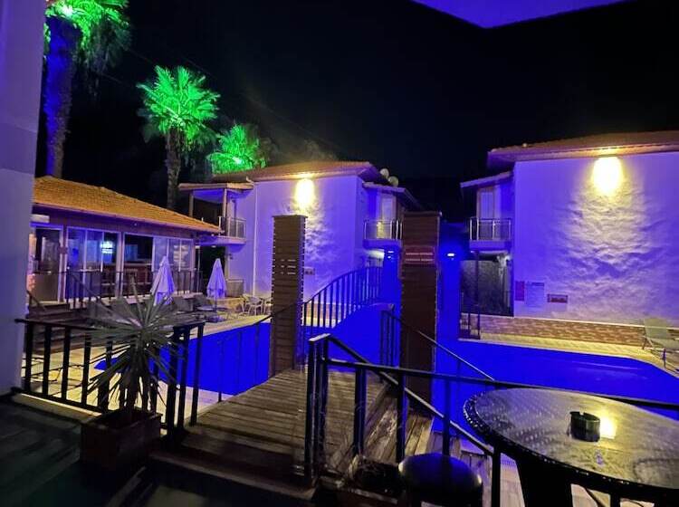 فندق Dolphin Apart &