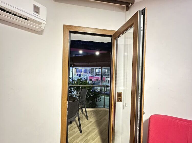 فندق Dolphin Apart &