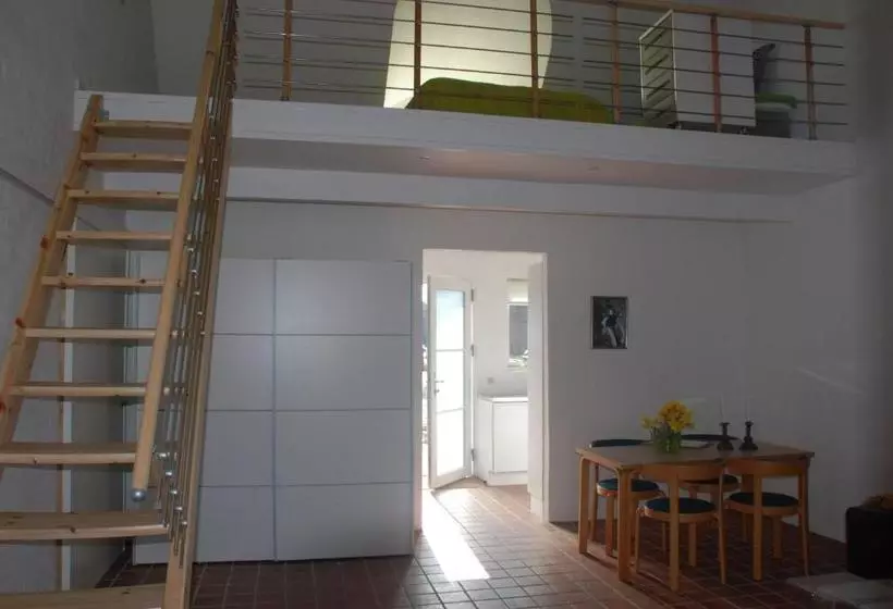 ホテル Fladbro Kro