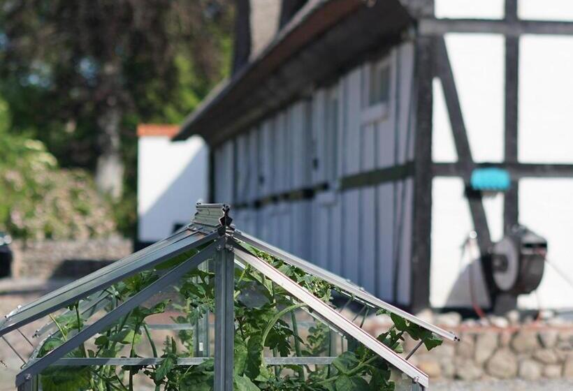 فندق Fladbro Kro