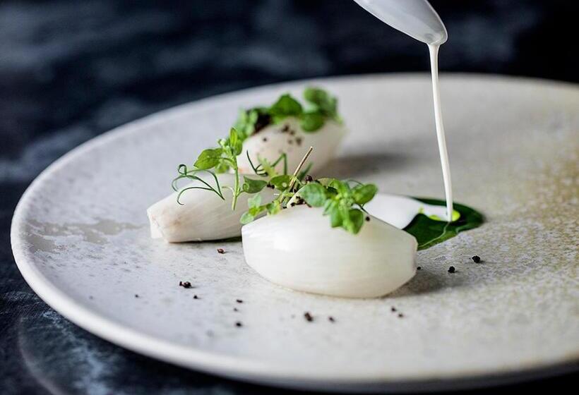 فندق Fladbro Kro