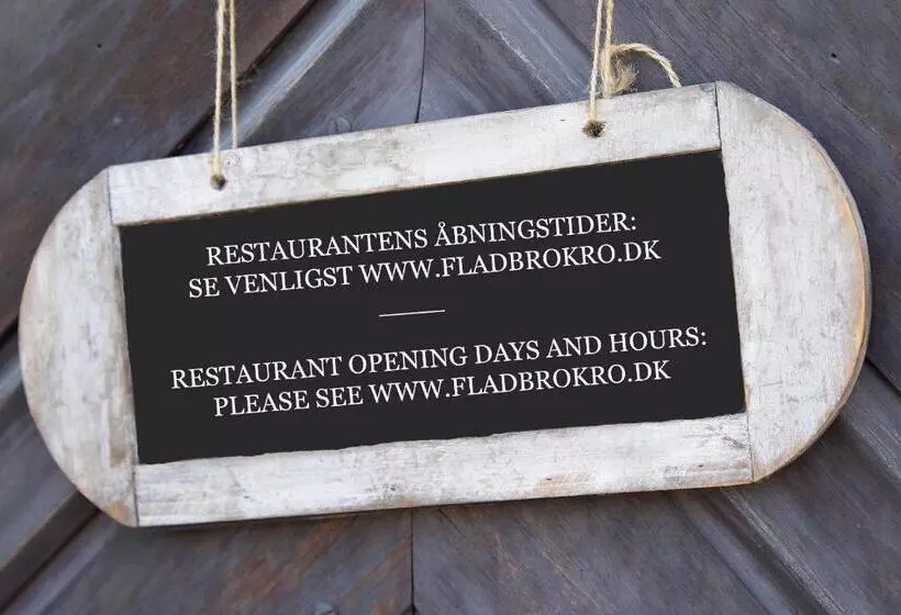 ホテル Fladbro Kro