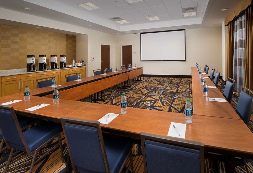 酒店 Hampton Inn & Suites Falls Church