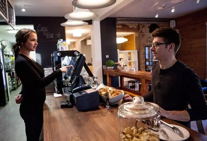 Hotelli Montfort Nicolet