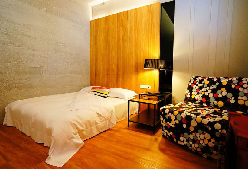 Hotel No. 658 Chuanfan Rock Village