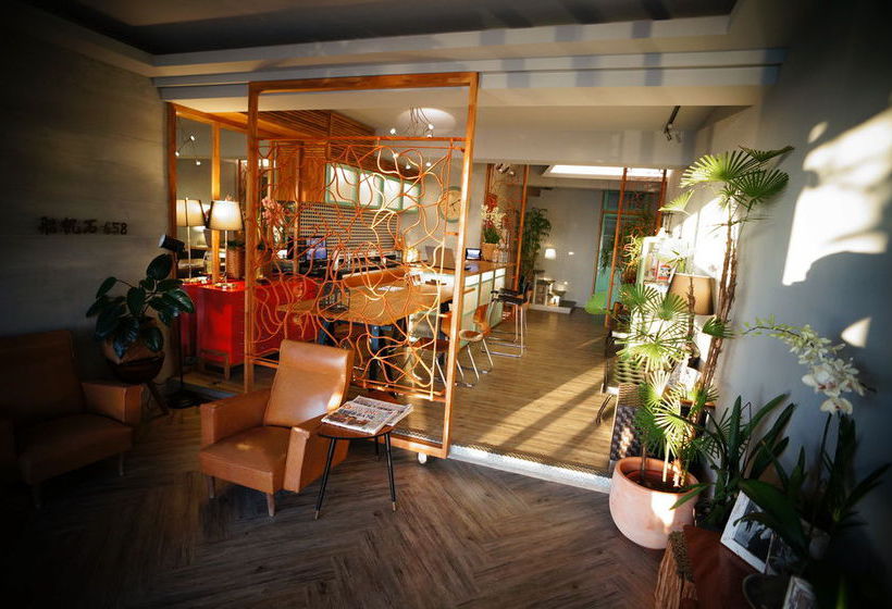 Hotel No. 658 Chuanfan Rock Village