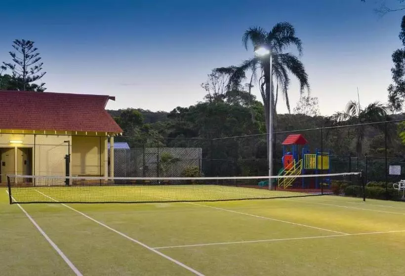 Hotelli Pacific Palms Resort