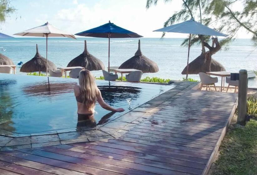 Отель Seapoint Boutique