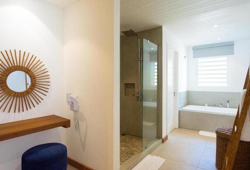 Отель Seapoint Boutique