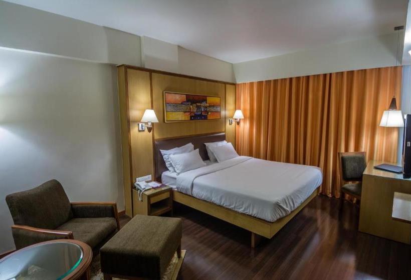 בית מלון כפרי The President A Boutique