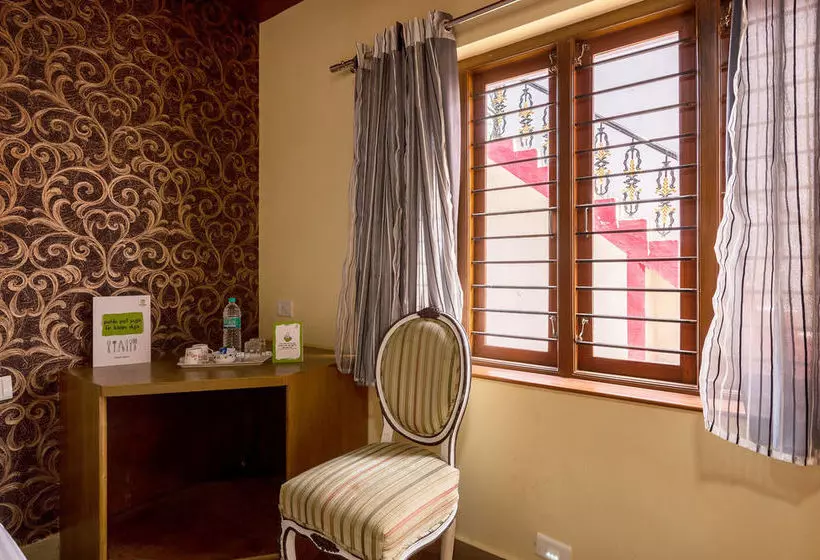 ホテル Itsy By Treebo  Rosefield Heritage