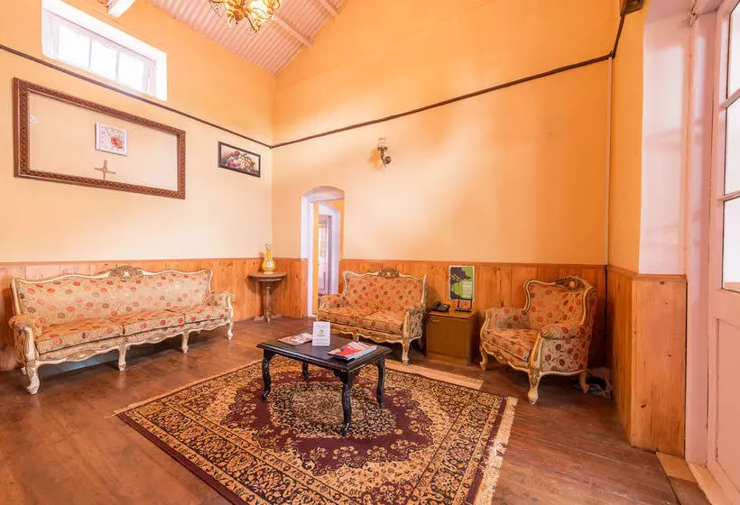 ホテル Itsy By Treebo  Rosefield Heritage