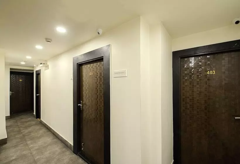 ホテル Treebo Trend Saini Inn