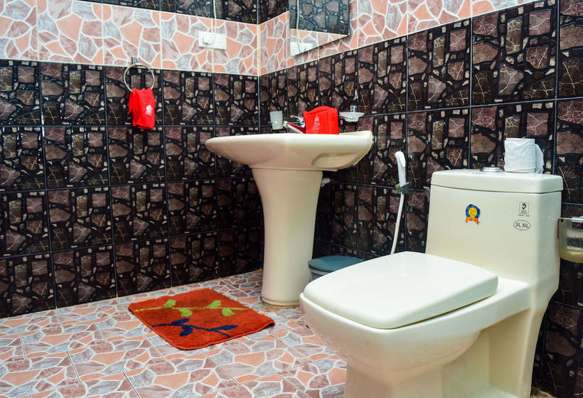 בית מלון כפרי Zen Rooms Kattuwa Road Negombo