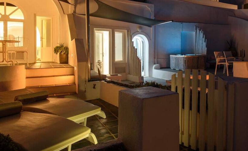 Отель Zenith Blue Traditional Houses