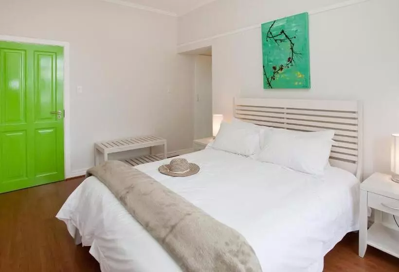 Majatalo The Queen Of Calitzdorp