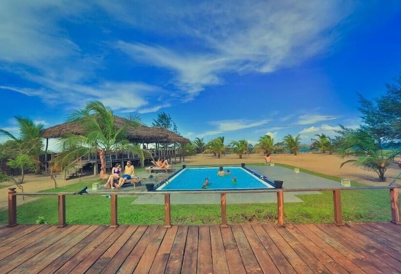 אתר נופש Paper Moon Kudils