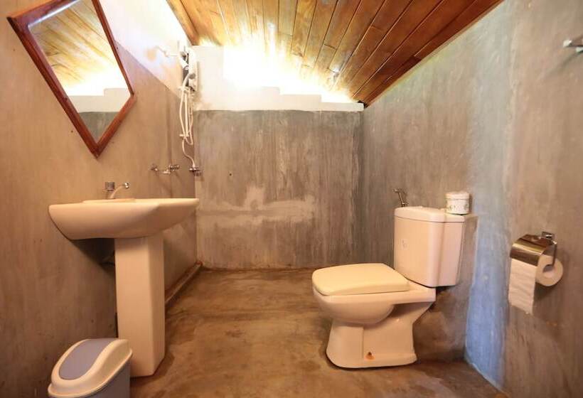 אתר נופש Paper Moon Kudils