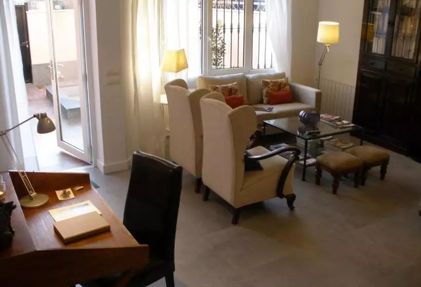 Tíbula City Apartamento Turistico