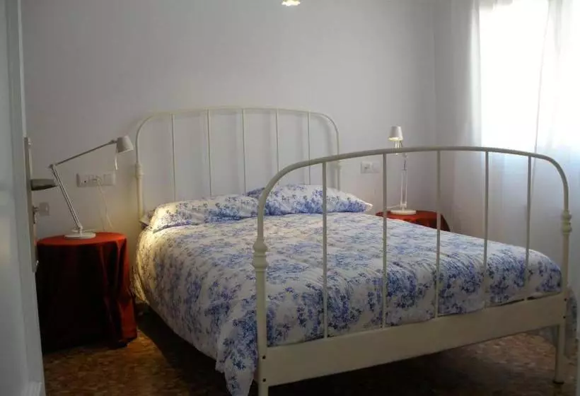 Tíbula City Apartamento Turistico