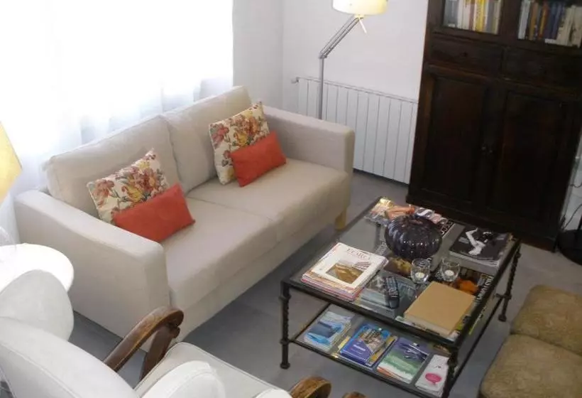 Tíbula City Apartamento Turistico