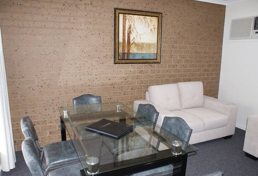 Warrnambool Motel And Holiday Park