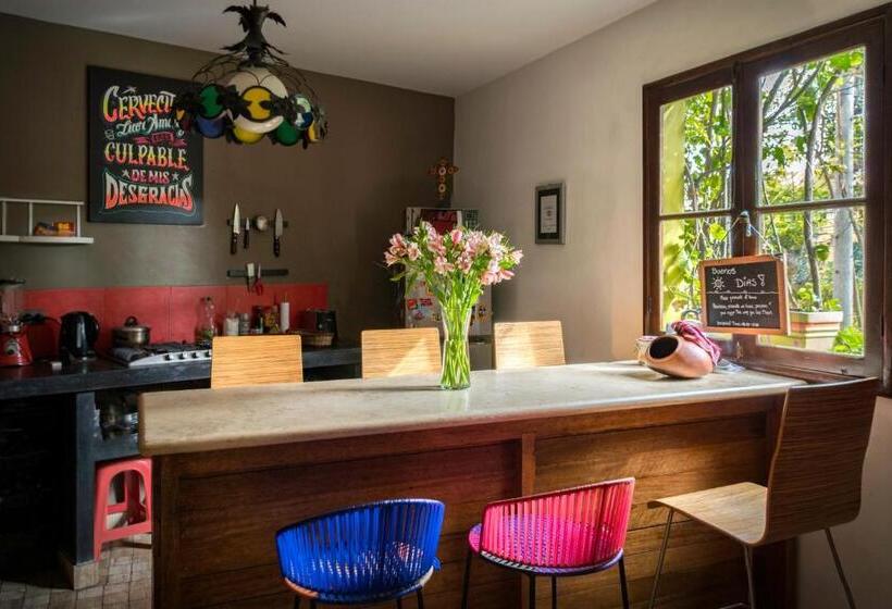 Bed and Breakfast Casa Nuestra Peru