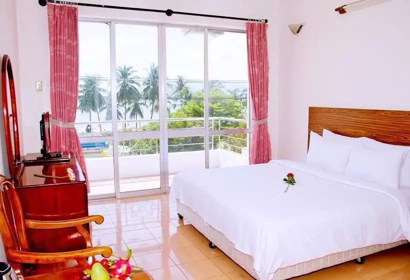 هتل Aurora Nha Trang
