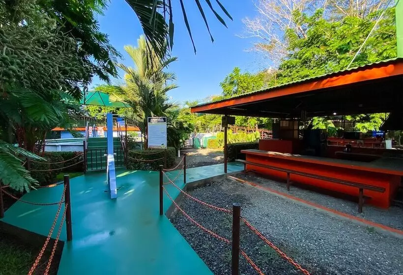 Hotelli Cabinas El Tecal