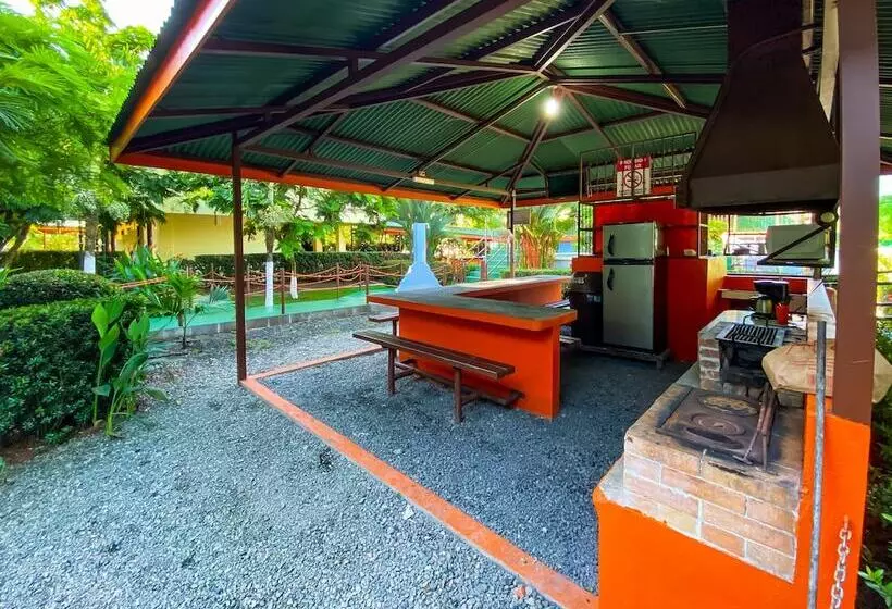 Hotelli Cabinas El Tecal