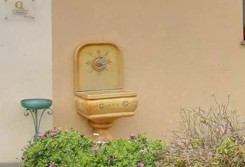 هتل Country Resort Capo Nieddu