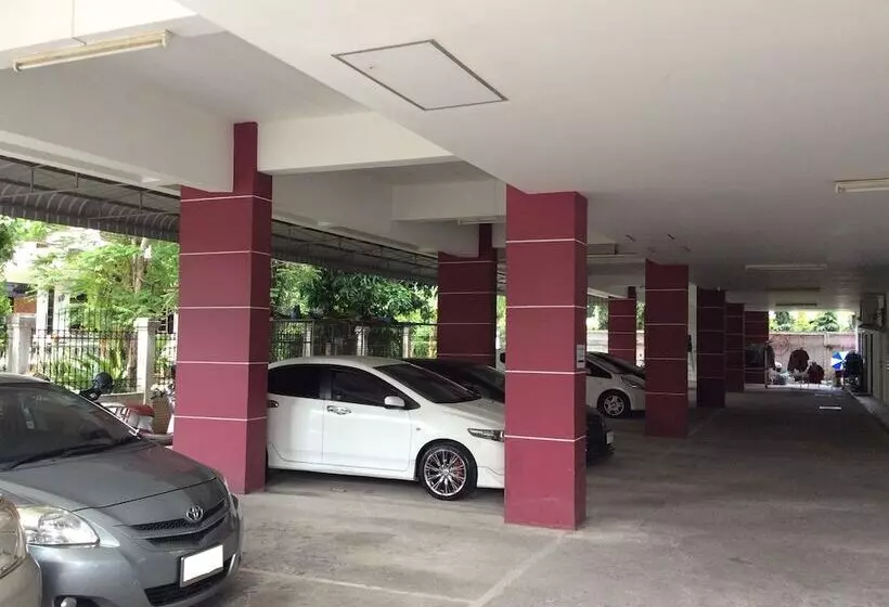 Hotelli C.s. Apartment Hat Yai