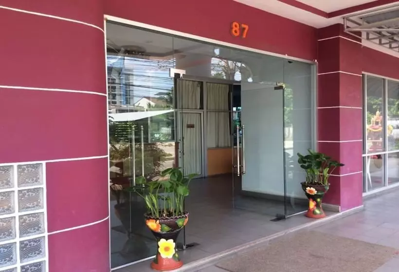 Hotelli C.s. Apartment Hat Yai