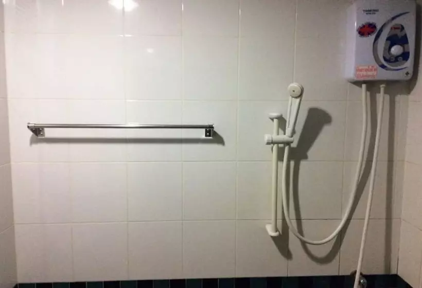 Hotelli C.s. Apartment Hat Yai