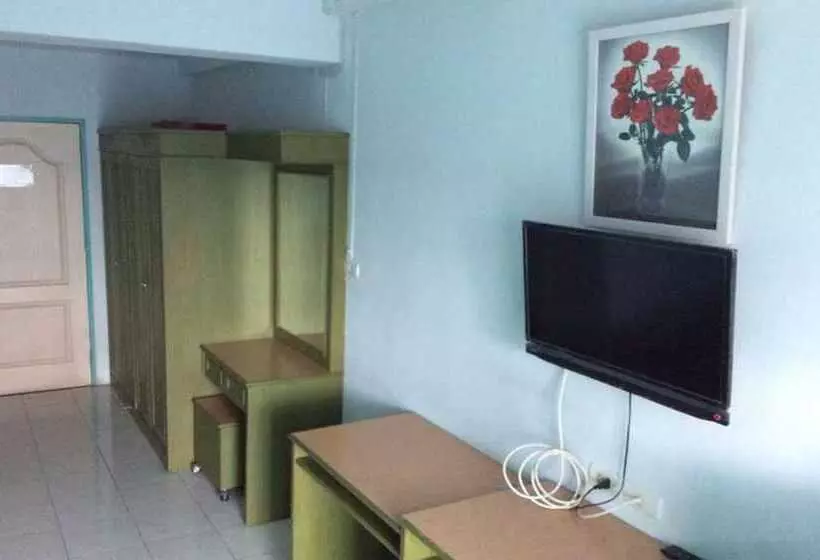 Hotelli C.s. Apartment Hat Yai