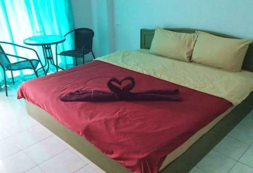 Hotelli C.s. Apartment Hat Yai