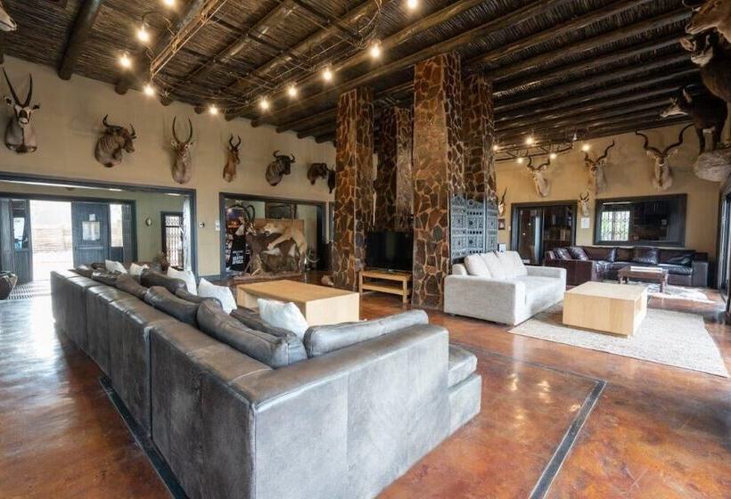 ホテル Humdani Game Lodge