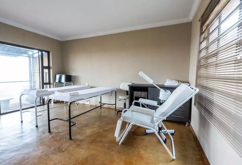 Hotelli Humdani Game Lodge