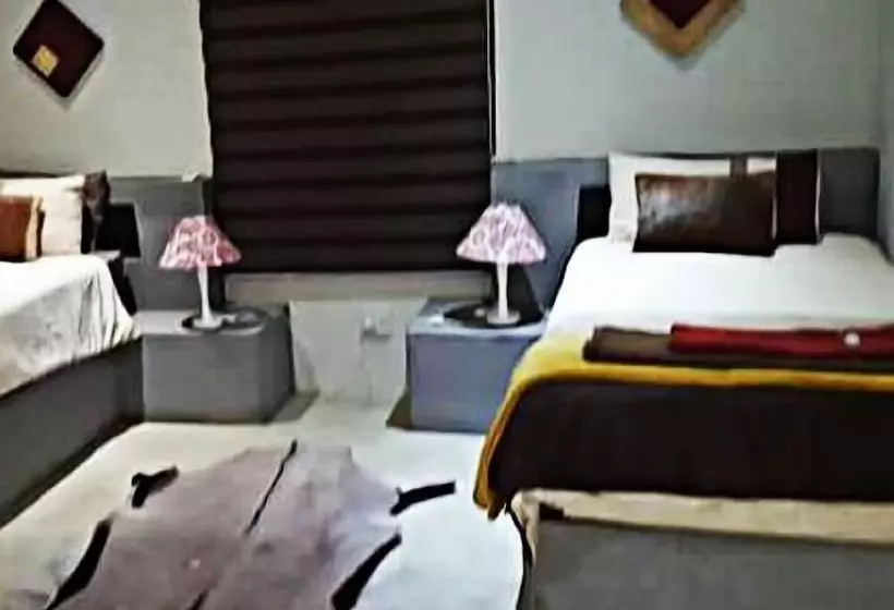 Hotelli Humdani Game Lodge