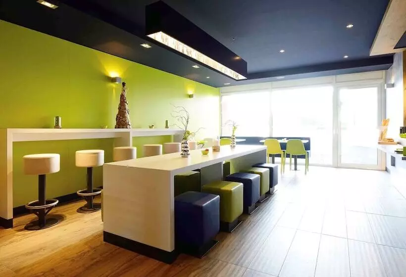 Hotelli Ibis Budget Cherbourg La Glacerie