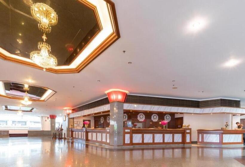 K.p. Grand Hotel Chanthaburi