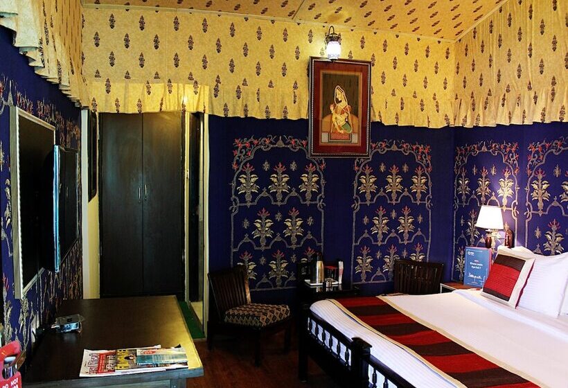 Отель Oyo Rooms Pratap Bas Alwar