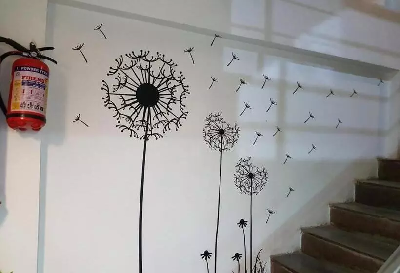 ホテル Paramount Inn