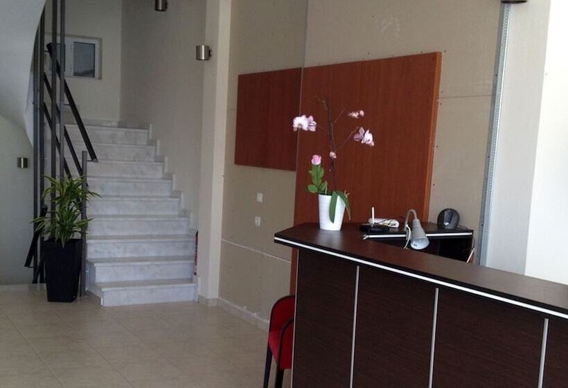 ホテル Porto Marathos