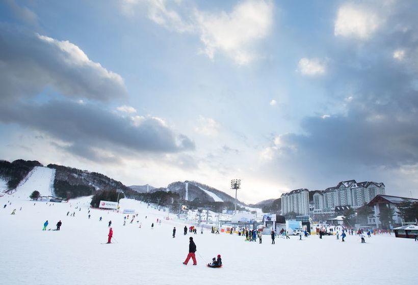 Hotel Mona Yongpyong Tower Condominium