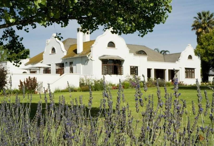 بنسيون Excelsior Manor Guesthouse